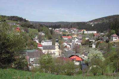 Bild der Gemeinde 'Helfen­berg'